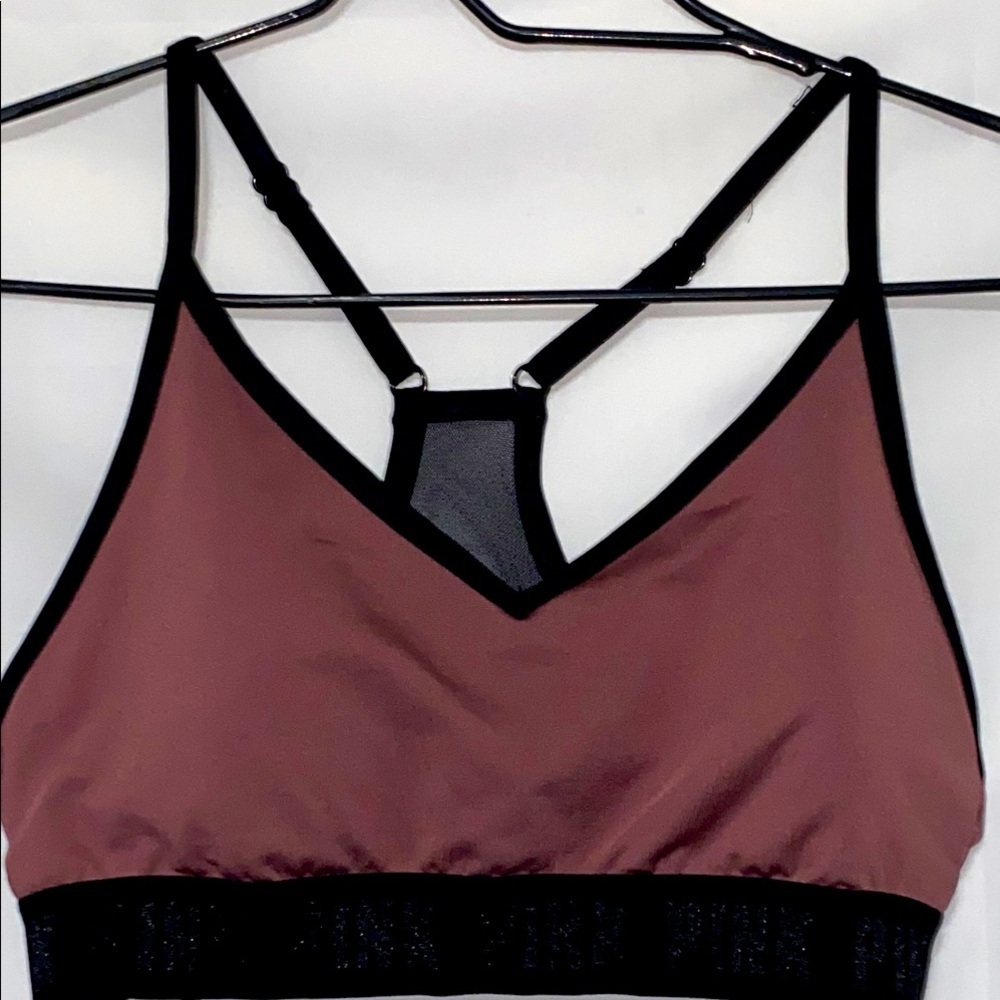 Women's Black and‎ Burgundy Sports bra size Medium VERY GOOD CLEAN CONDITION